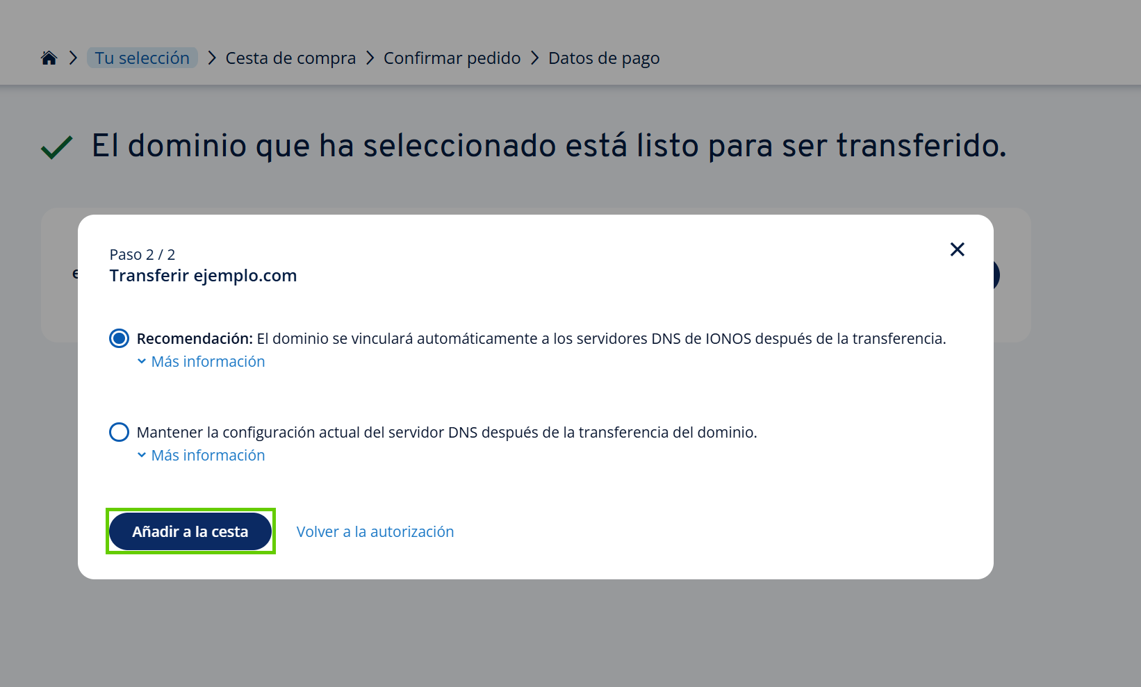 Captura de pantalla: ventana de diálogo para la transferencia de dominios con la posibilidad de elegir entre servidores DNS IONOS o conservar la configuración actual