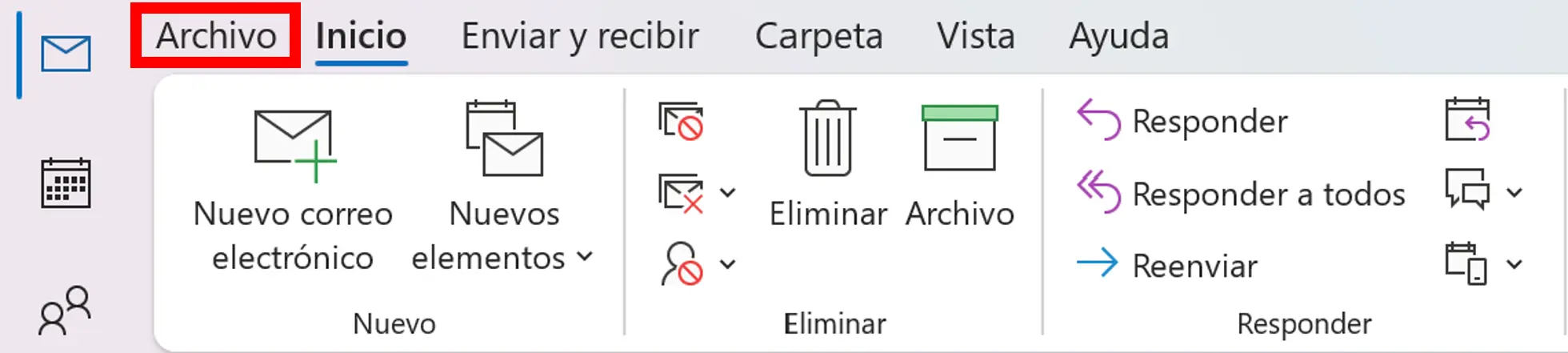 Imagen: Pestaña “Archivo” de Microsoft Outlook