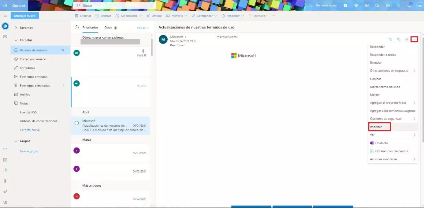 Imagen: Versión web de Outlook, correo abierto y menú abierto con “Imprimir”